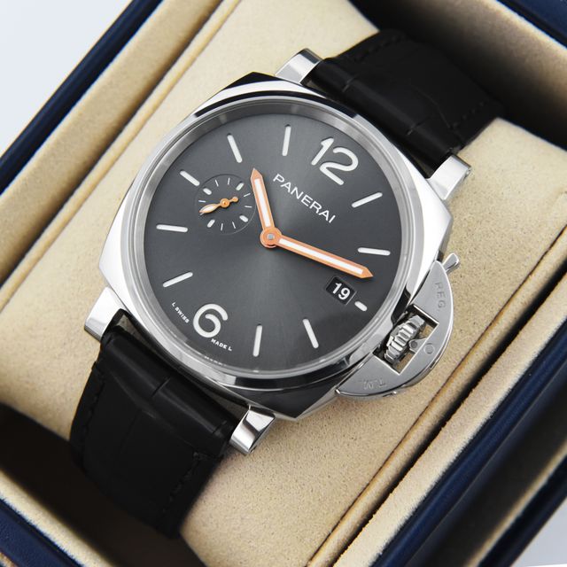 Panerai Luminor Due PAM01250 Image 5